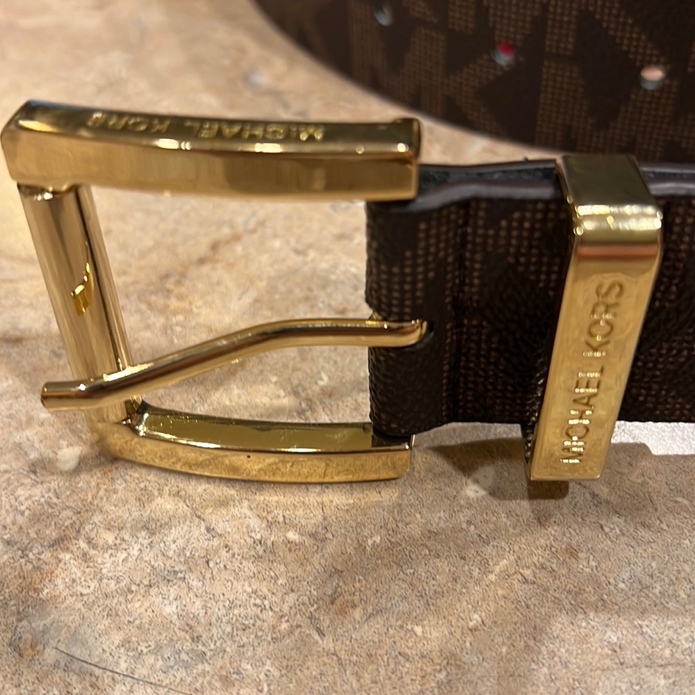 Michael Kors women’s belt